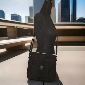 Kipling Live.Light Square Crossbody Black Nylon Purse Shoulder bag 10x8x2